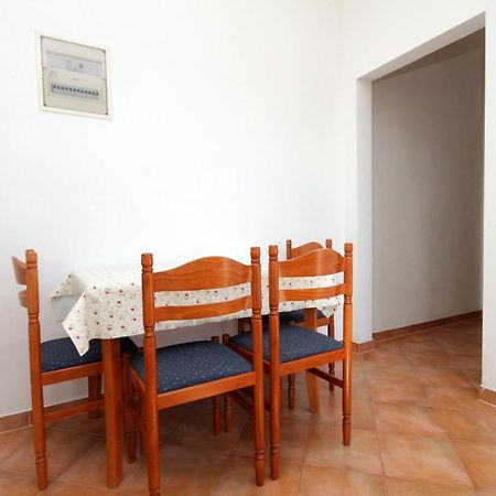 Apartments With A Parking Space Jelsa, Hvar - 8765 เยลซา ห้อง รูปภาพ