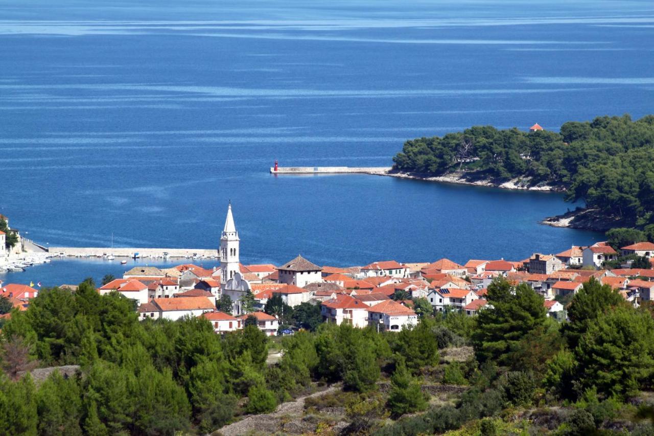 Apartments With A Parking Space Jelsa, Hvar - 8765 เยลซา ภายนอก รูปภาพ