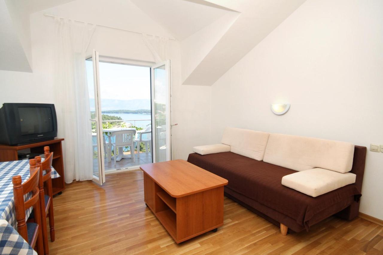 Apartments With A Parking Space Jelsa, Hvar - 8765 เยลซา ภายนอก รูปภาพ