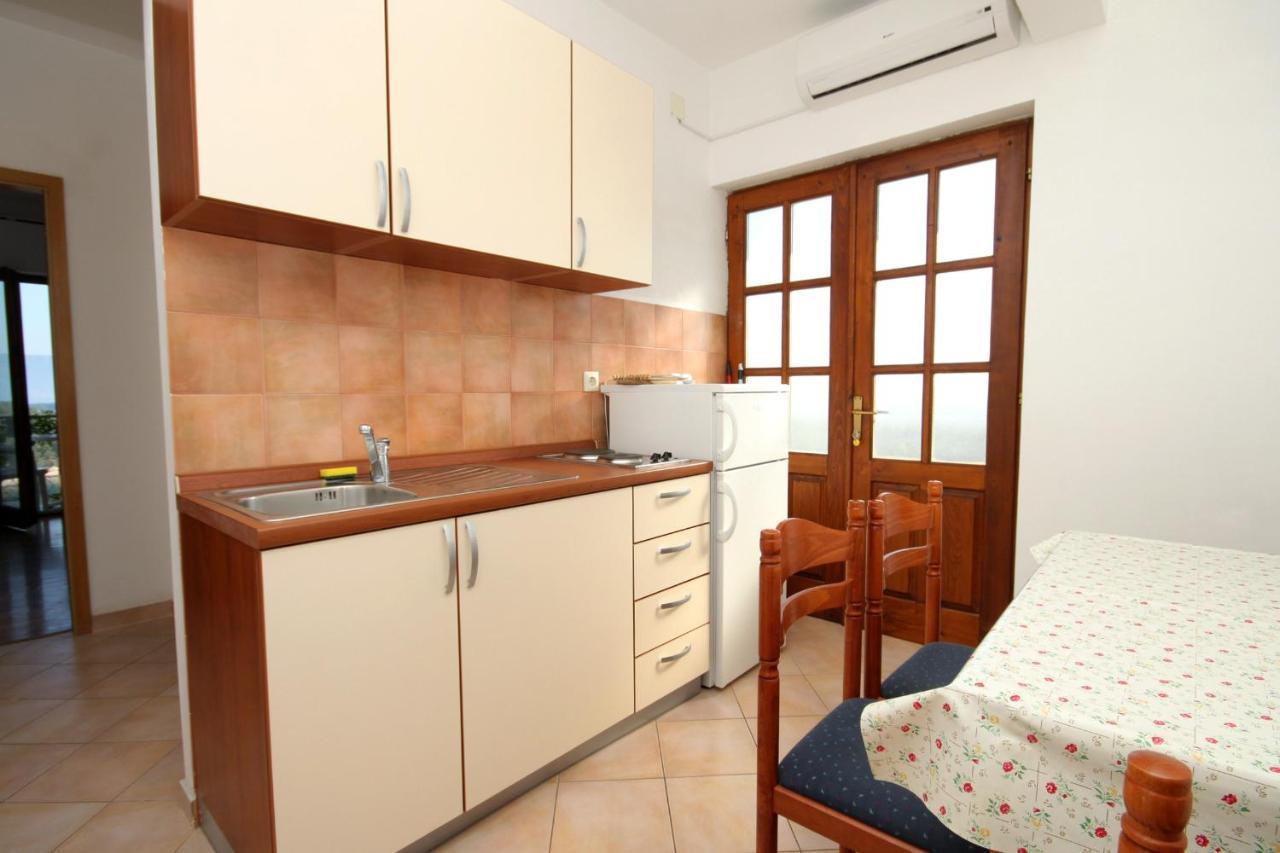 Apartments With A Parking Space Jelsa, Hvar - 8765 เยลซา ภายนอก รูปภาพ