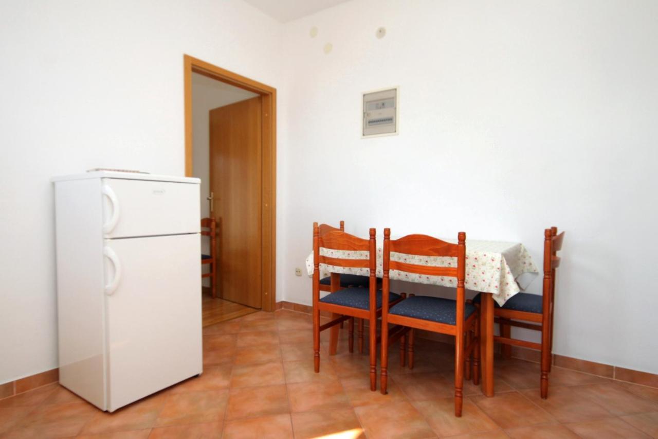 Apartments With A Parking Space Jelsa, Hvar - 8765 เยลซา ภายนอก รูปภาพ