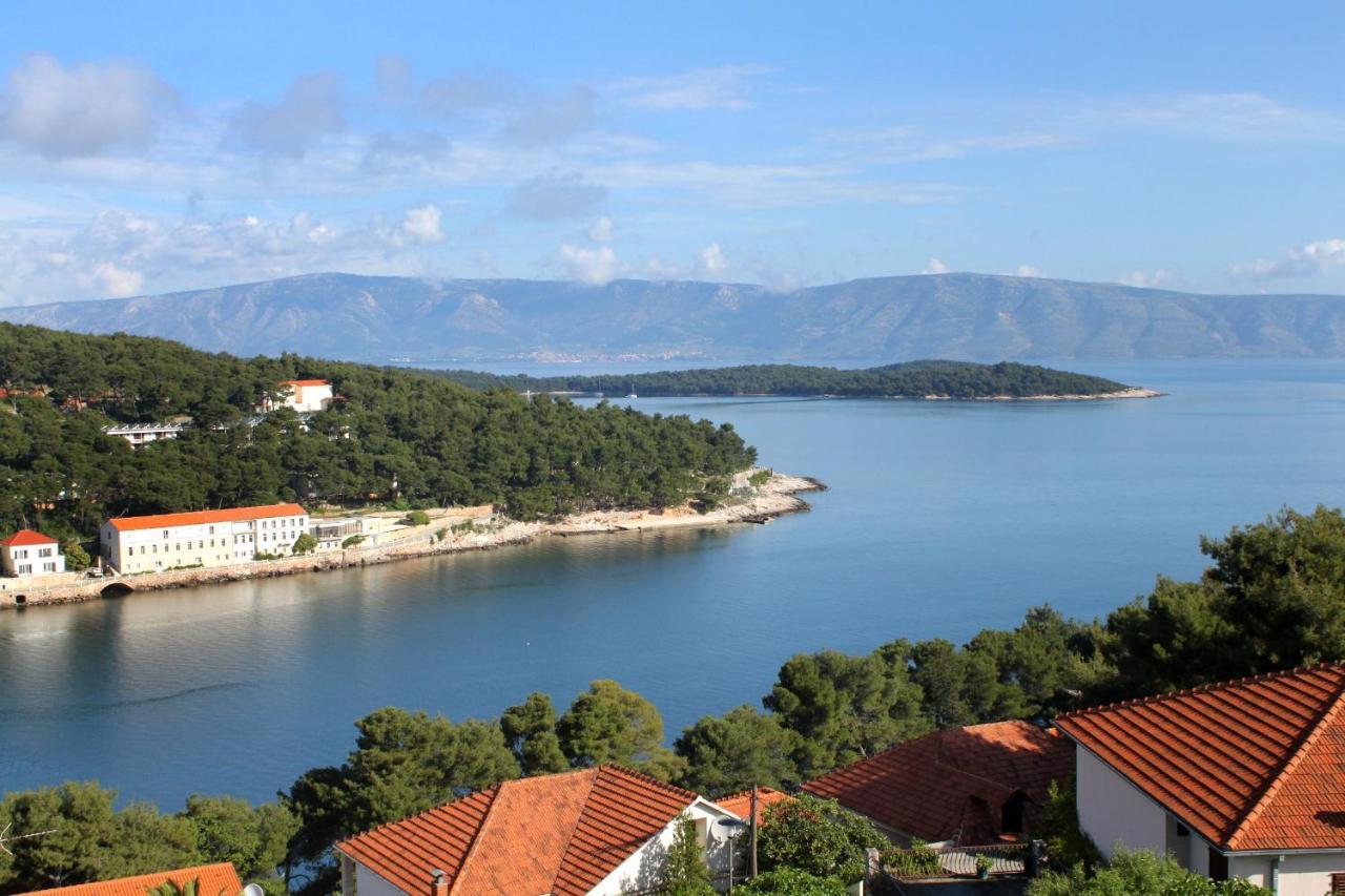 Apartments With A Parking Space Jelsa, Hvar - 8765 เยลซา ภายนอก รูปภาพ