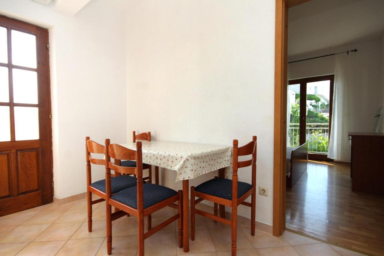 Apartments With A Parking Space Jelsa, Hvar - 8765 เยลซา ภายนอก รูปภาพ